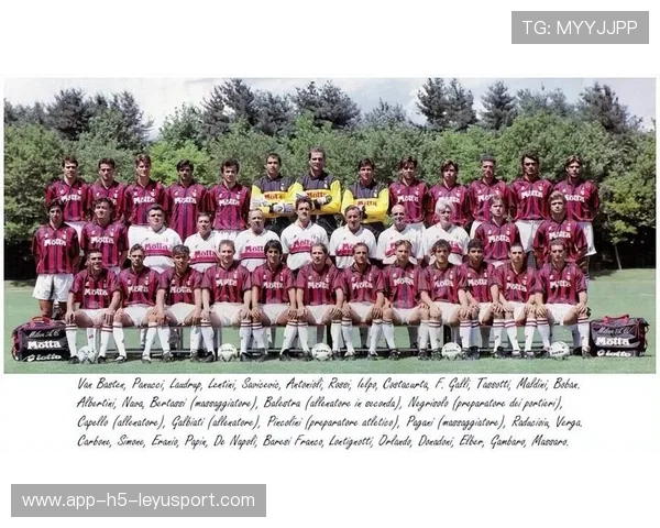 AC米兰追C罗式门前怪：意甲传奇的秘密武器揭秘