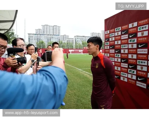 U22国足11名“兵马俑”热血上阵，真硬核！