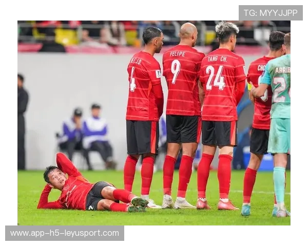 柔佛新山再次逆袭申花，1-3主场取胜，部队三个一致